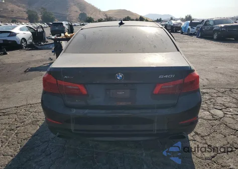 2020 BMW 540 Xi z USA, uszkodzony, nr VIN WBAJS3C0XLCD69754